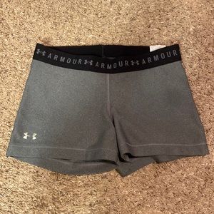 Grey under armor compression shorts